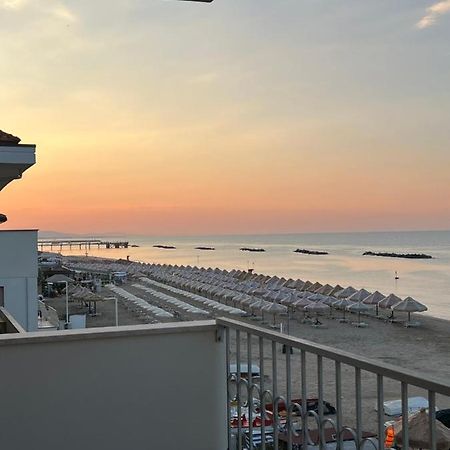 Ferienwohnung Terrazza Sul Mare Francavilla Al Mare Exterior foto